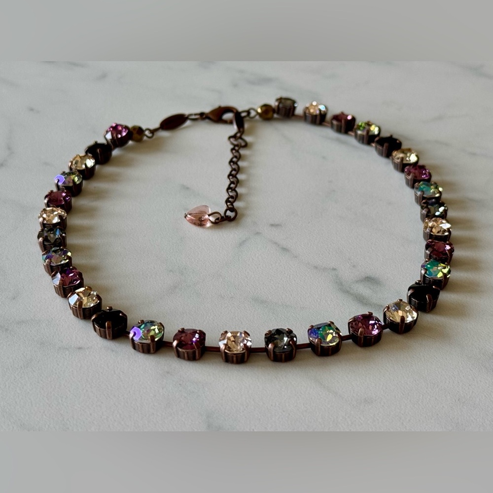 Sabika Fun Choker